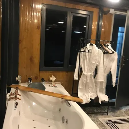 Nirvana Bungalov Otel