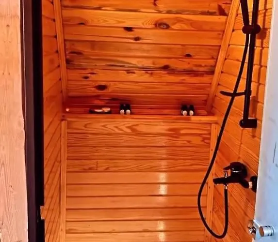 Hotel Nirvana Bungalov 4*